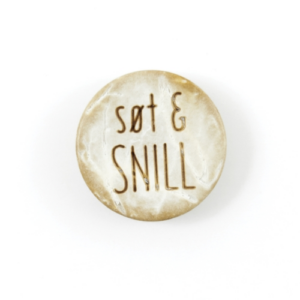 Knapp 256, 18mm - søt & snill