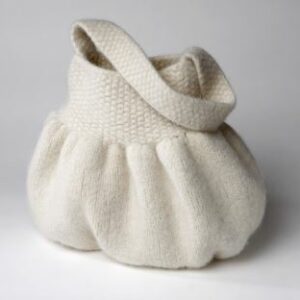 WOOL4YOU knitting kit - Molly - brun