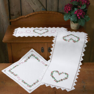 Broderisett - duk, Hardanger m/vinterbær