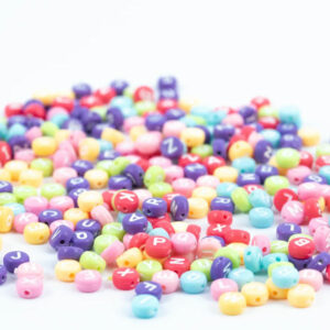 Perleboks - Bokstav Farger 4x7mm