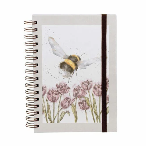 Wrendale A5 Notatbok, humle - flight of the bumblebee